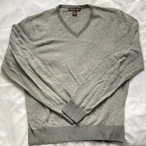 Michael Kors Men's V-Neck Sweater in Gray